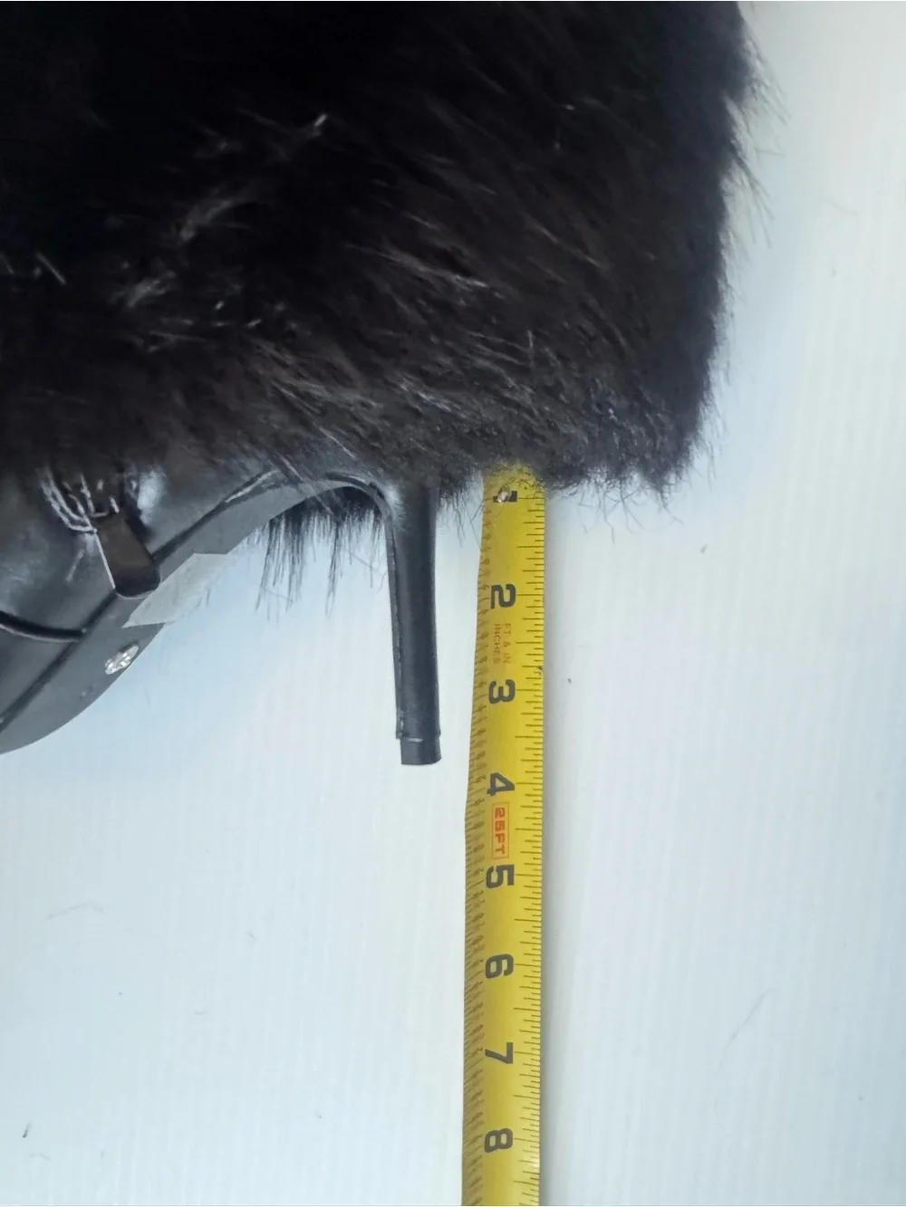 🔥 Azalea Wang LANGLEYE Black Faux Fur Thigh-High Boots – NIB 🔥